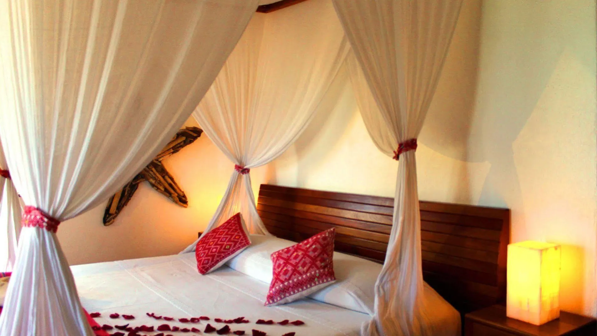 Hotel Piedra Escondida Tulum 3*,