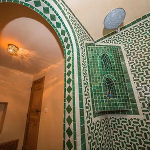 https://riad-gzira-fez.hotelfesmorocco.com