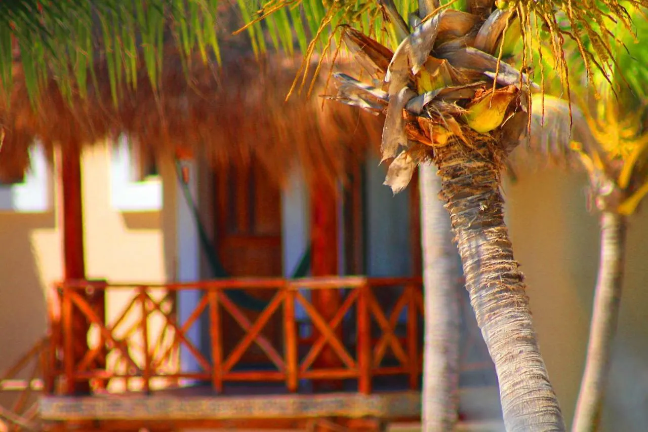 Hotel Piedra Escondida Tulum 3*,